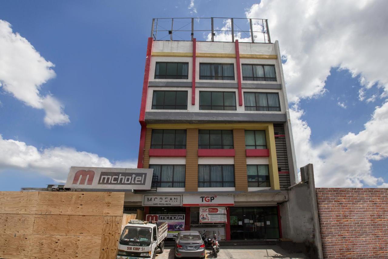 Oyo 666 Mc Hotel Fairview Quezon City Exterior photo